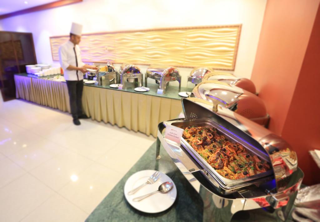 Rose Oasis Hotel Nadżran Zewnętrze zdjęcie